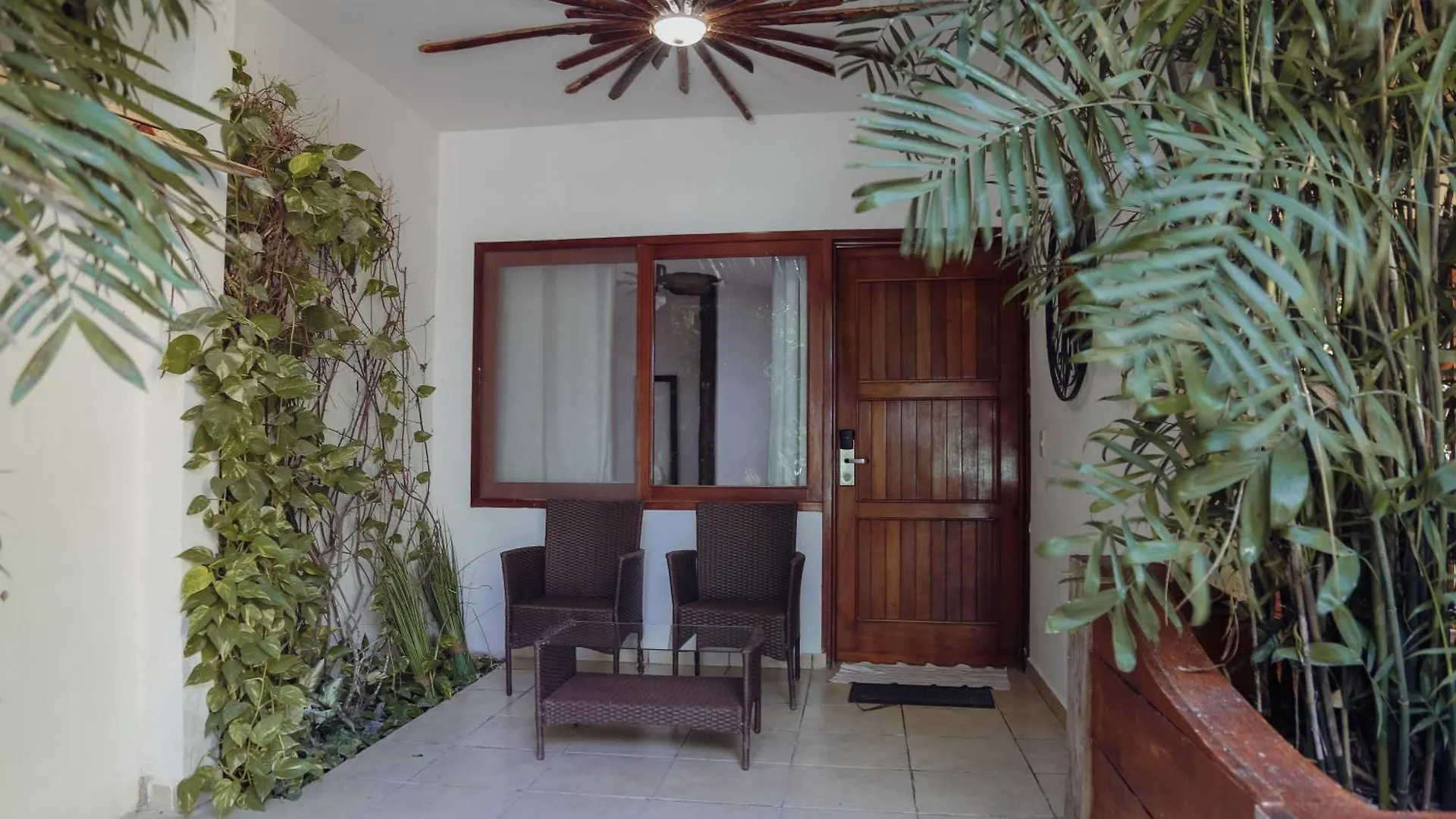 Hotel Aluxes Bacalar 3*,