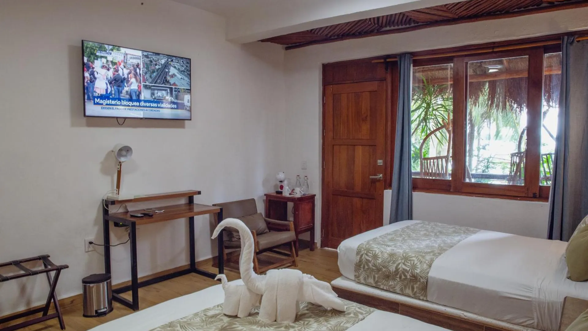 Hotel Aluxes Bacalar 3*,  Messico